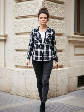 Lucky Brand Black & White Plaid Button-Down Shirt